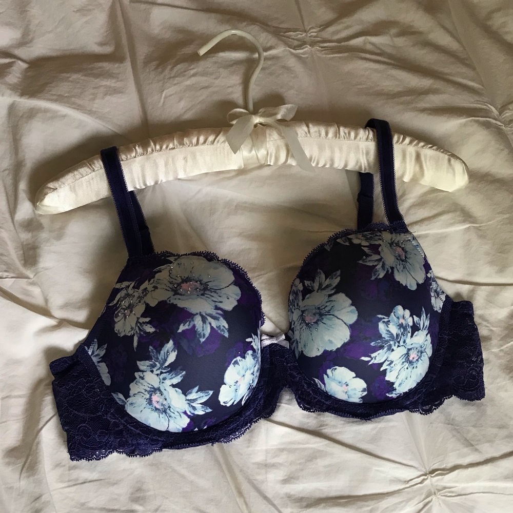 VICTORIA’S SECRET dream angels lined demi 38C bra